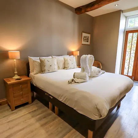 Abbots Reading Mews 2 度假居